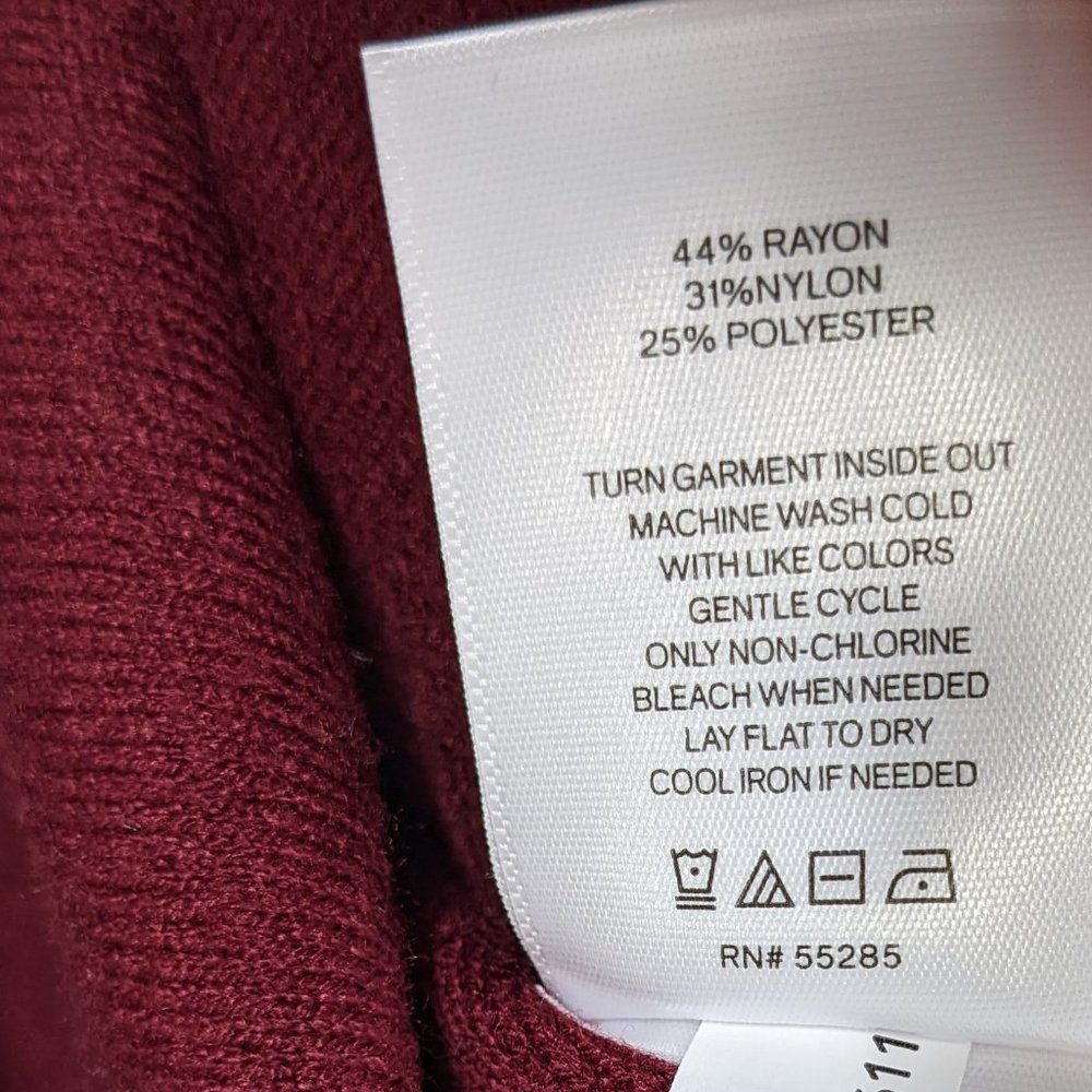 Express Burgundy Double Breasted Cardigan Long Sleeve V-Neck Size L NWT - Picture 7 of 7